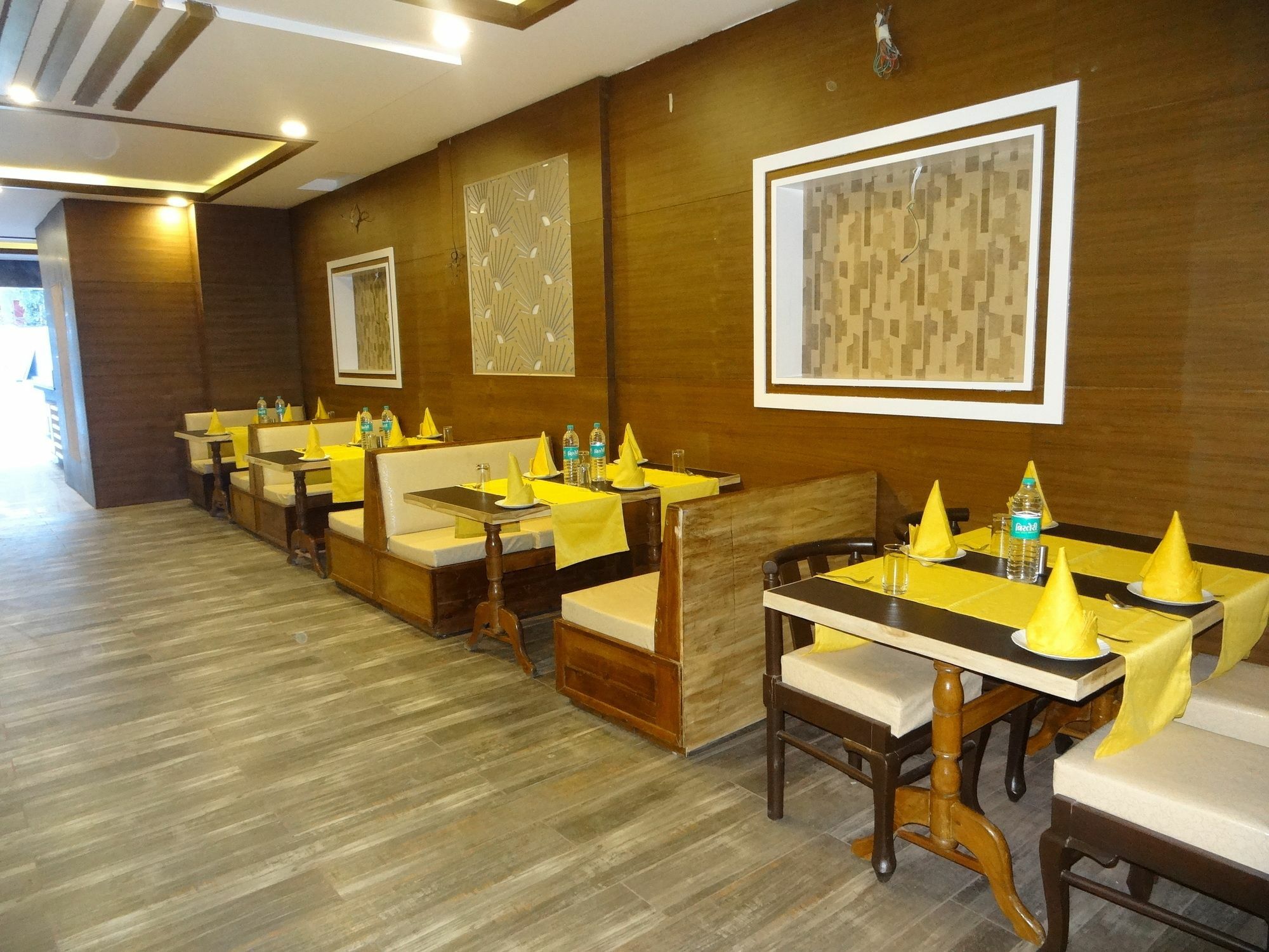 Kamakshi Residency By Royal Collection Hotel & Resorts Tapovan Buitenkant foto
